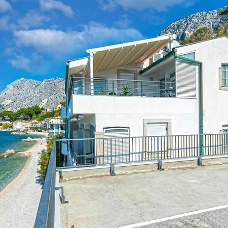 In With Sea View, Terrace, Air Conditioning, Wifi 4992-3 Apartment